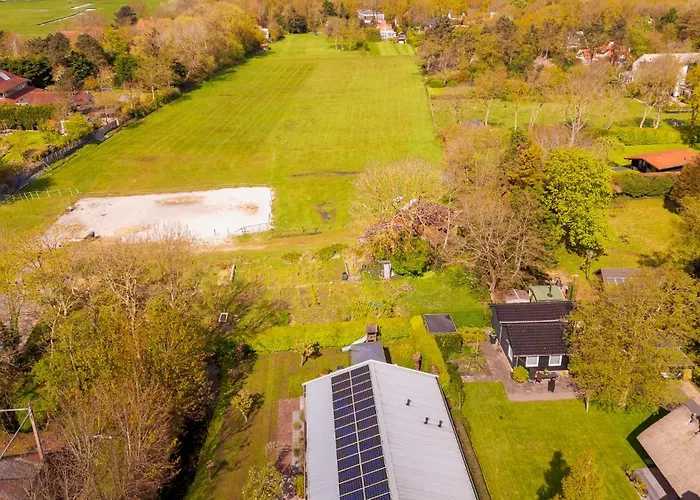 Dom wakacyjny House *